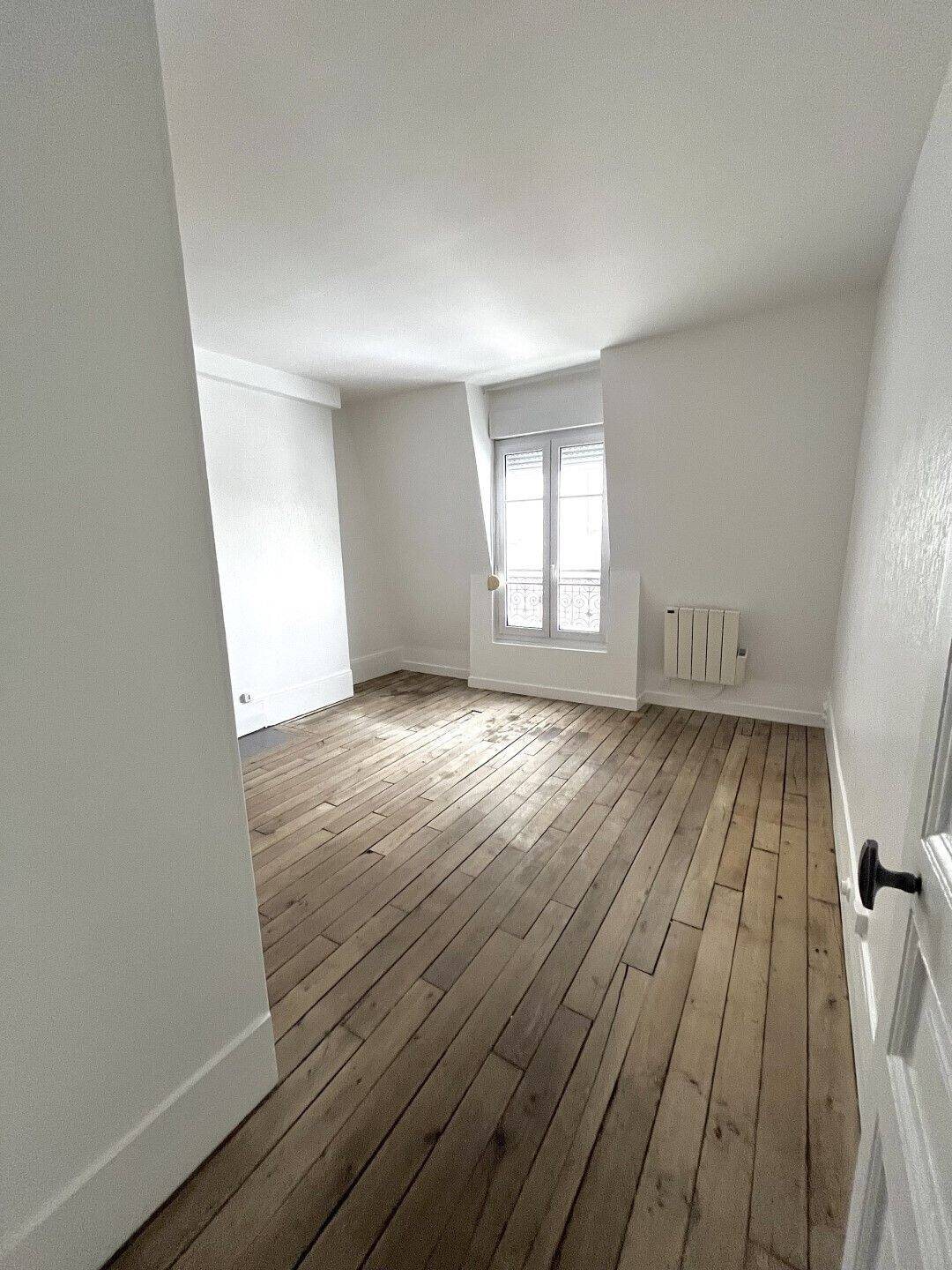 Appartement à louer, 67m², Paris 20ème
