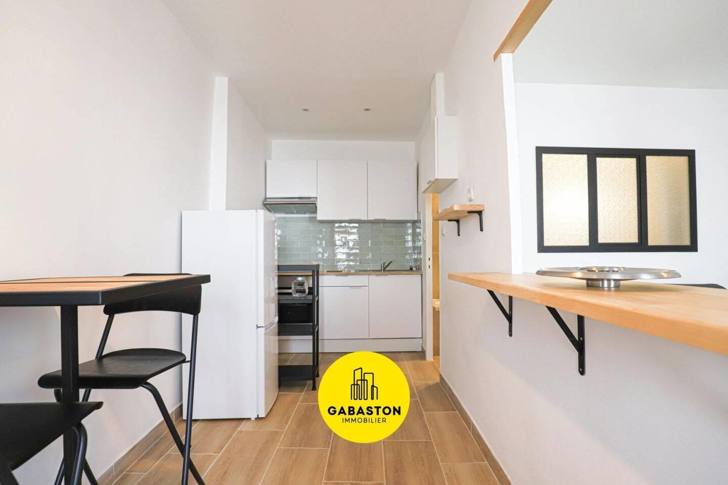 Appartement à louer, 28m², Marseille 7ème