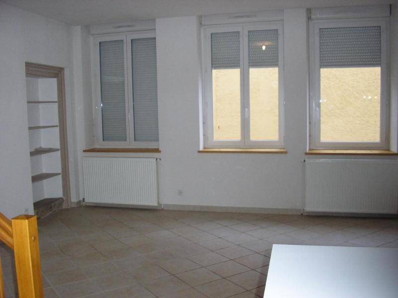 Appartement à louer, 78m², Bellignat