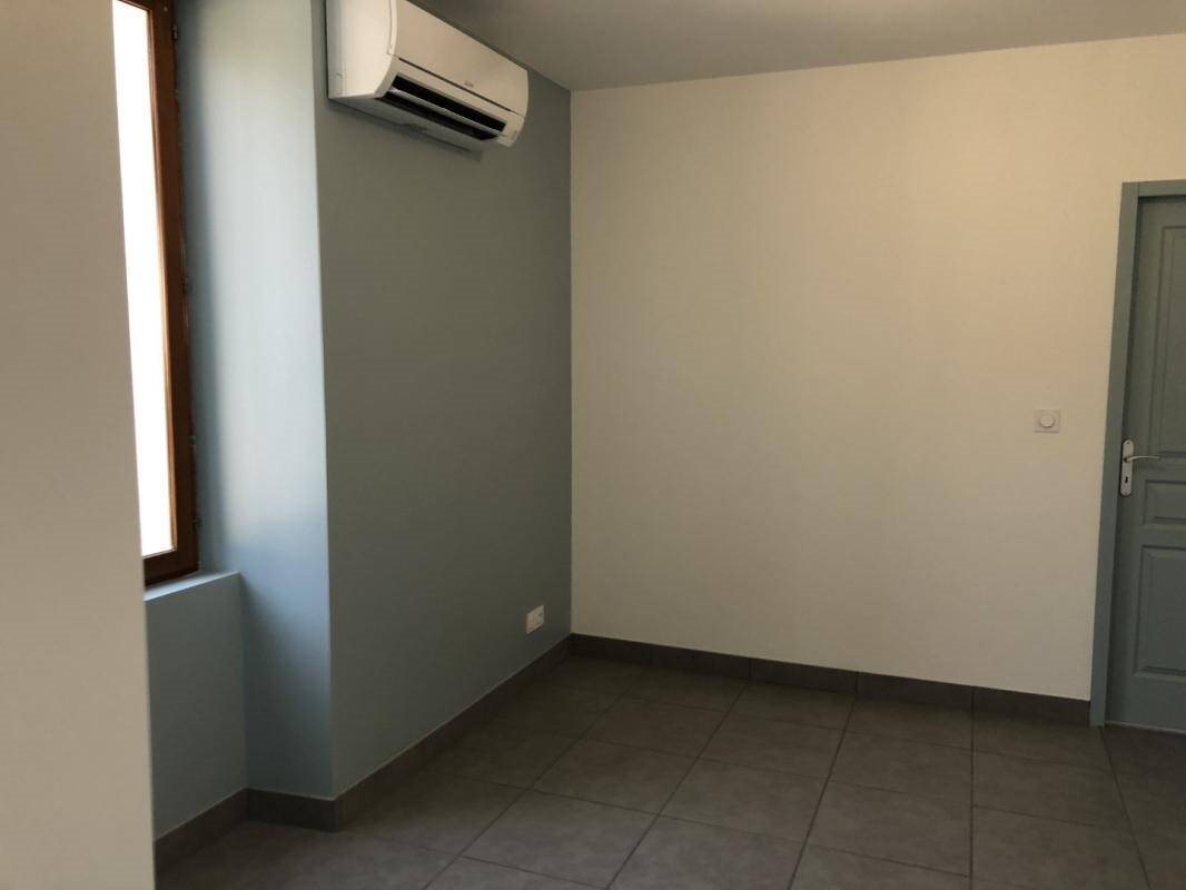 Appartement à louer, 33m², Crémieu