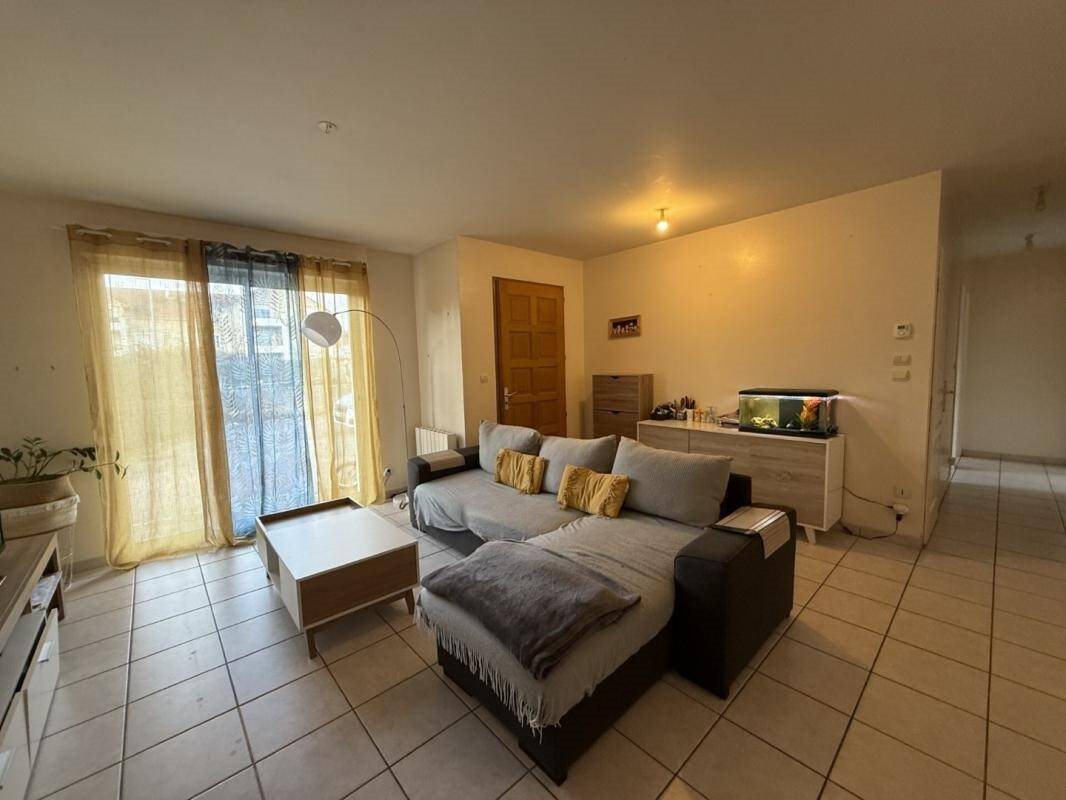 Maison à louer, 80m², Janneyrias