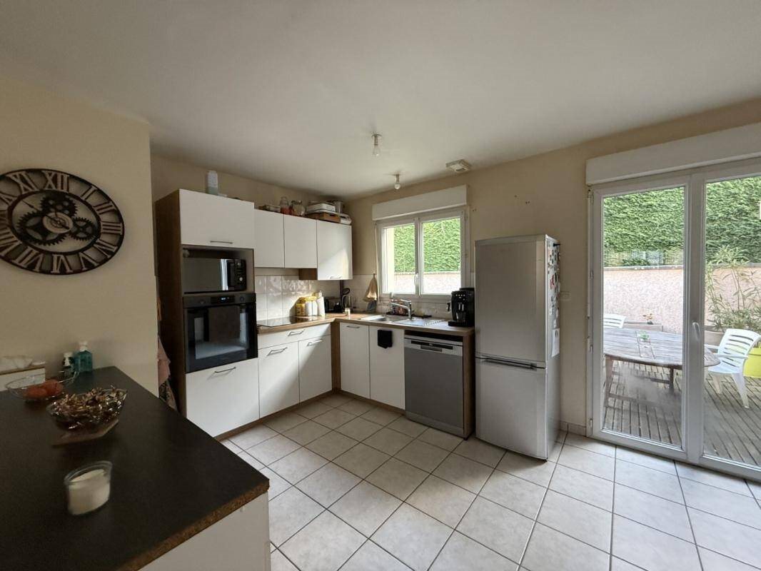 Maison à louer, 80m², Janneyrias