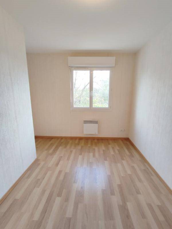 Maison à louer, 66m², Saint-Maurice-de-Gourdans