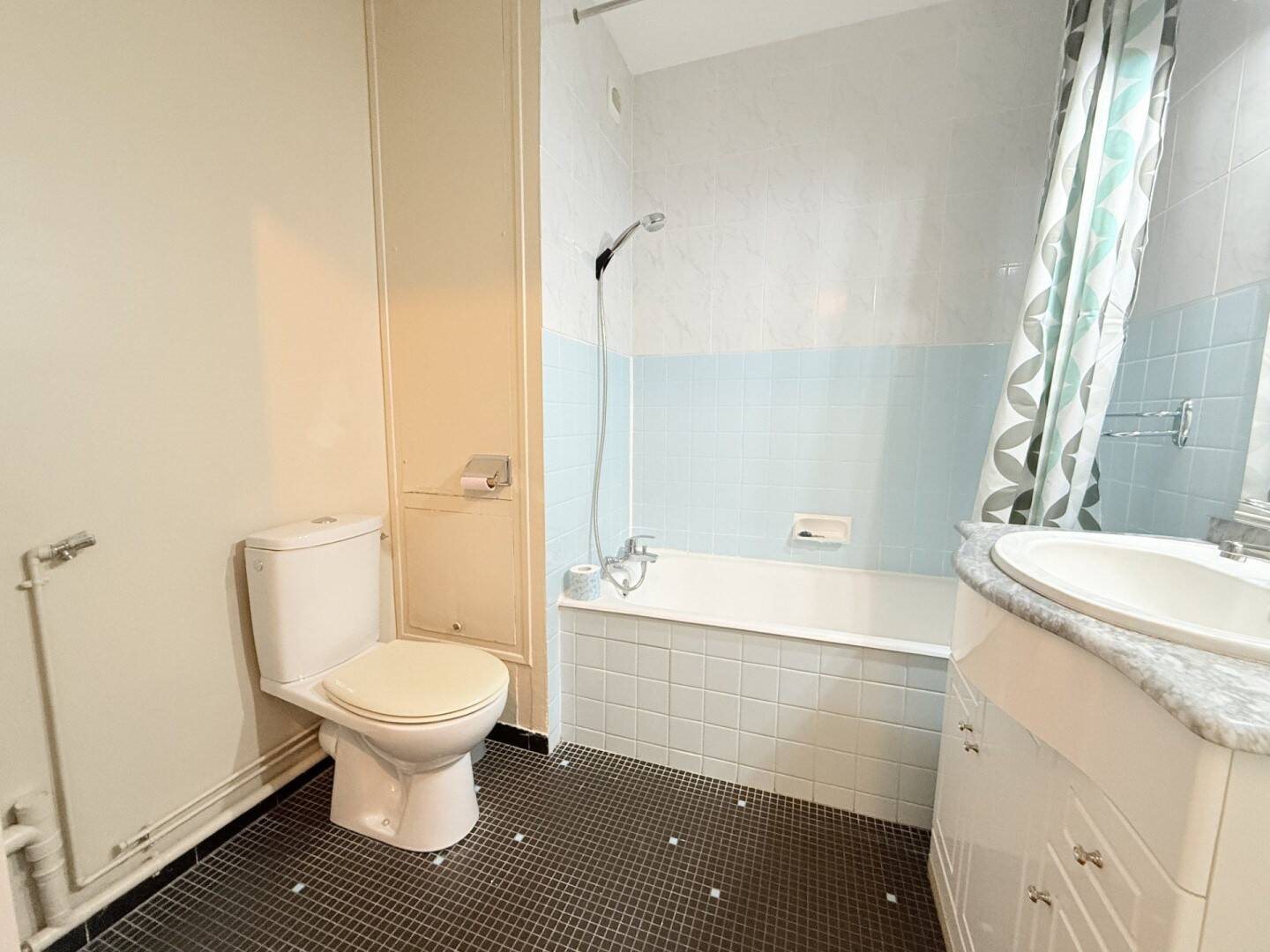 Appartement à vendre, 27m², Tours