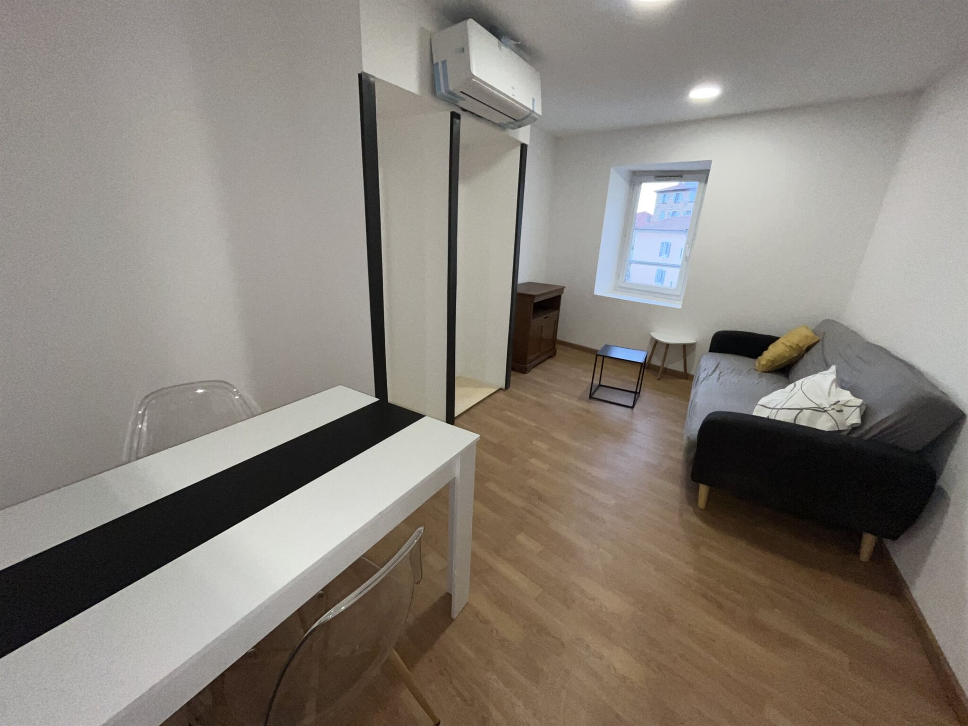Appartement à louer, 23m², Annonay