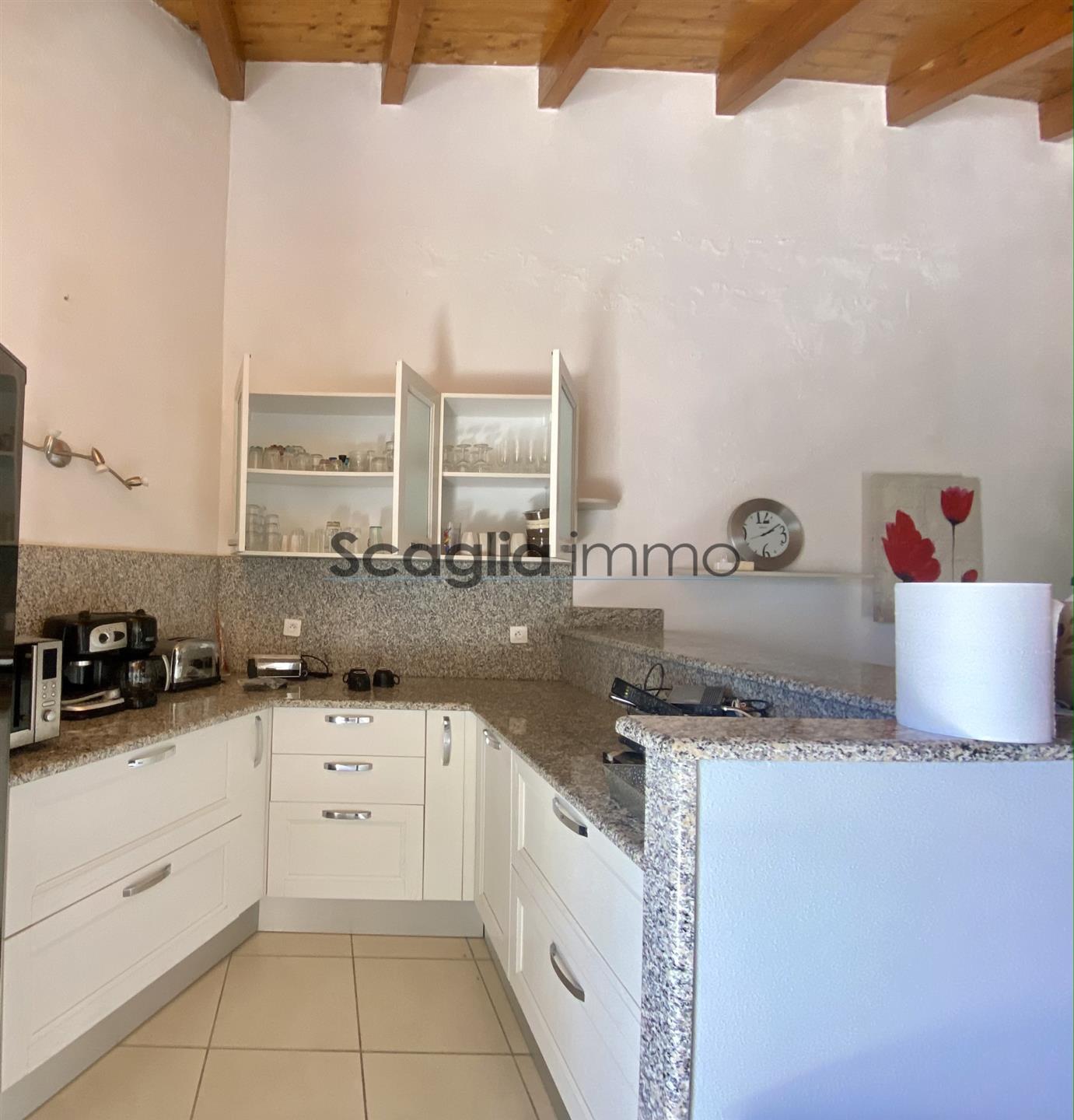 Maison à louer, 58m², Urbalacone