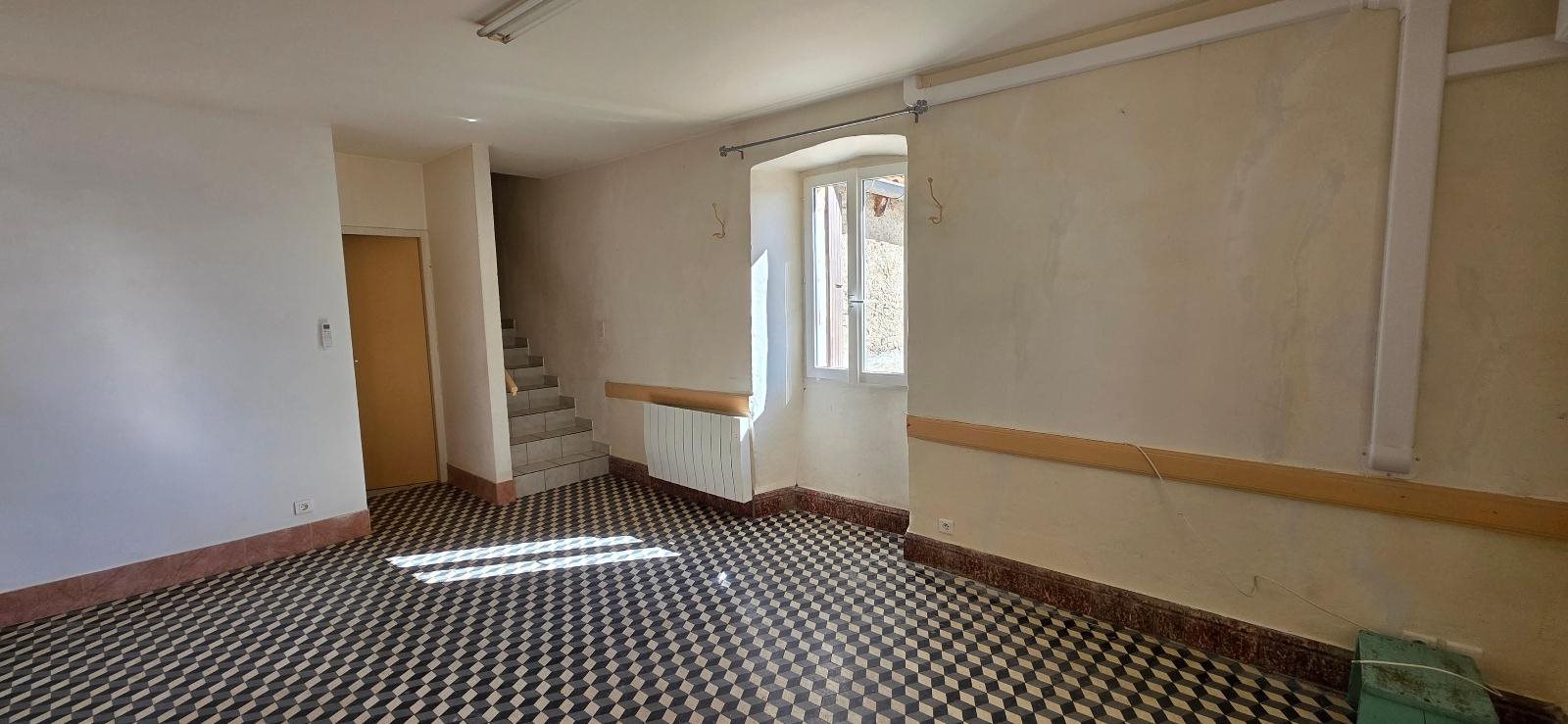 Maison à louer, 93m², Gourdon