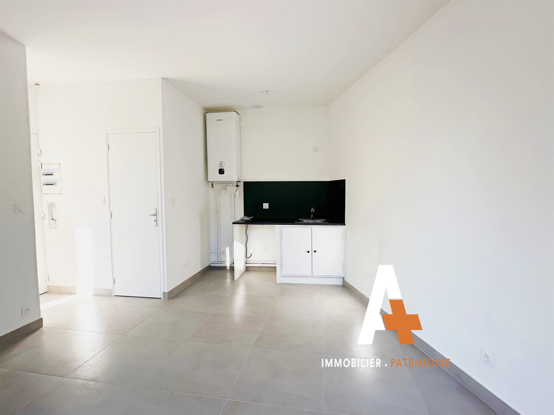 Maison à vendre, 30m², Marseille 10ème