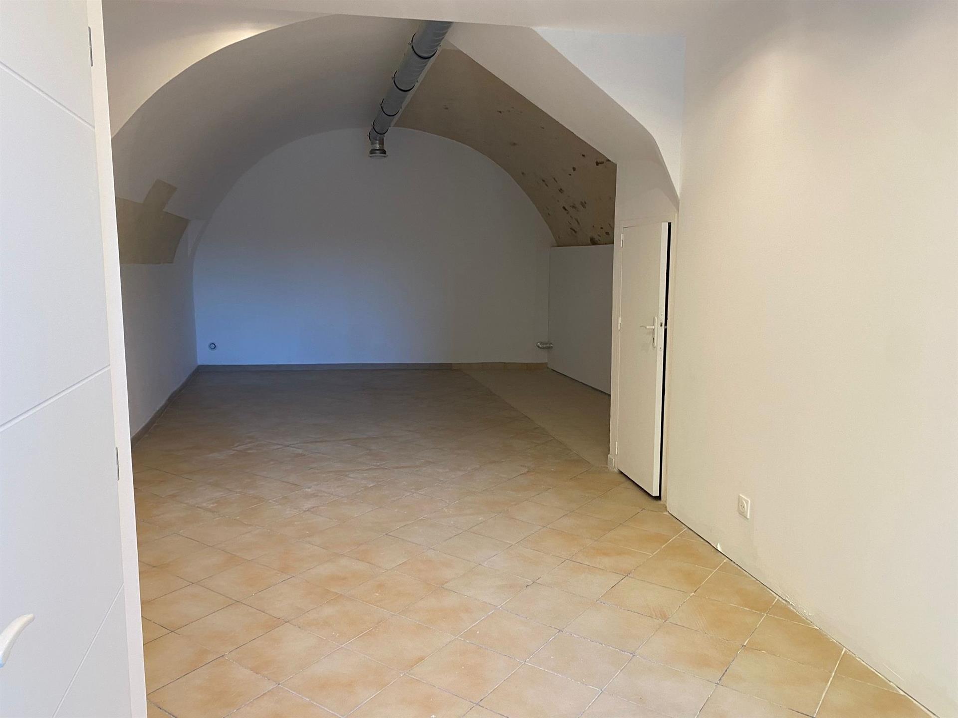 Maison à louer, 41m², Peynier