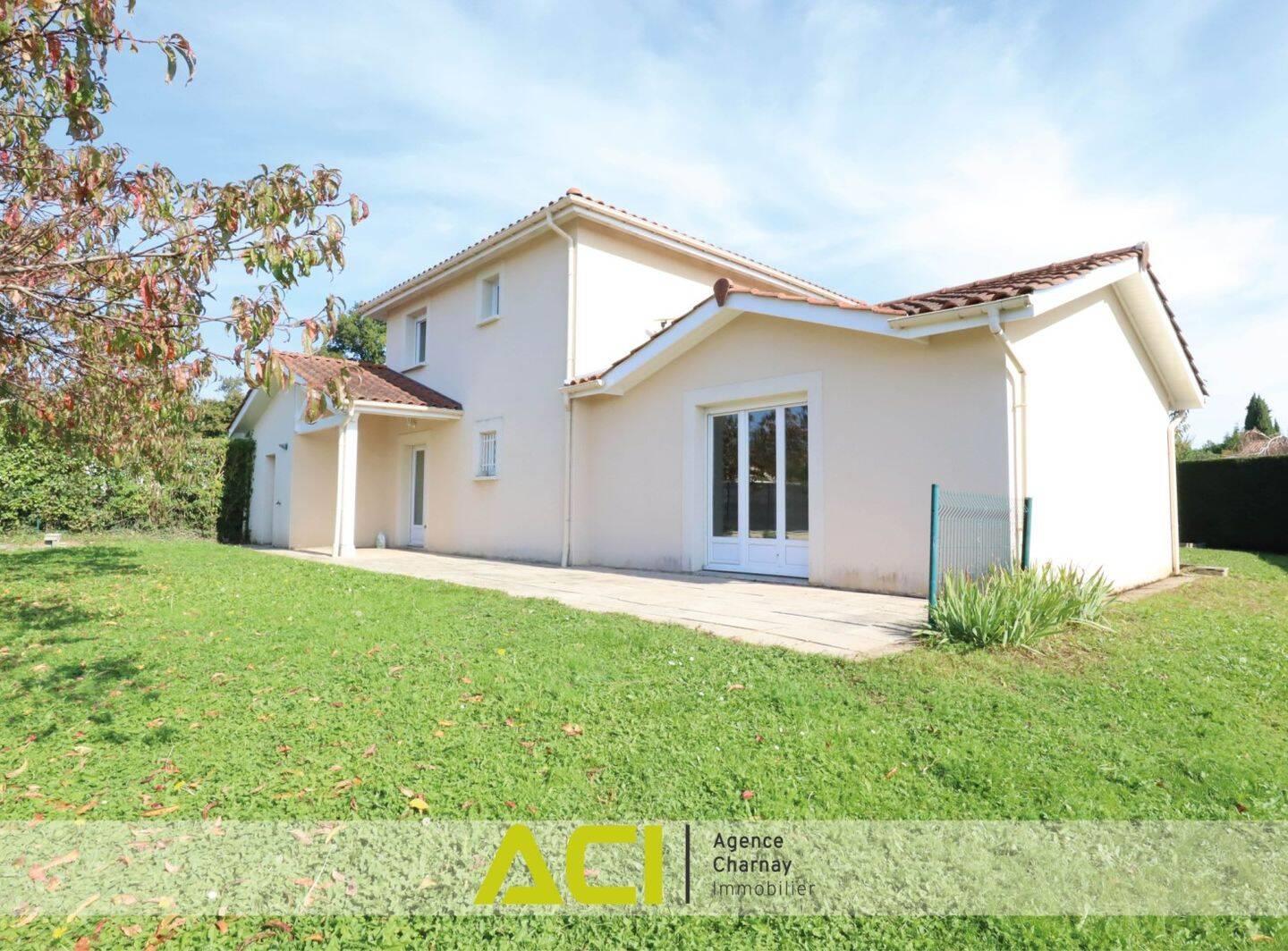 Maison à louer, 117m², Charnay-lès-Mâcon