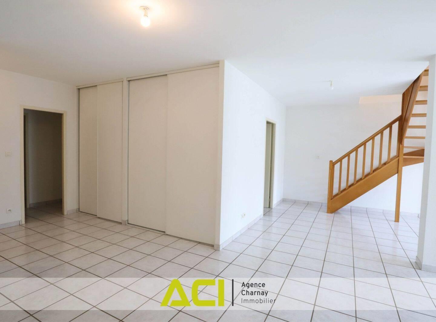 Appartement à louer, 99m², Saint-Albain