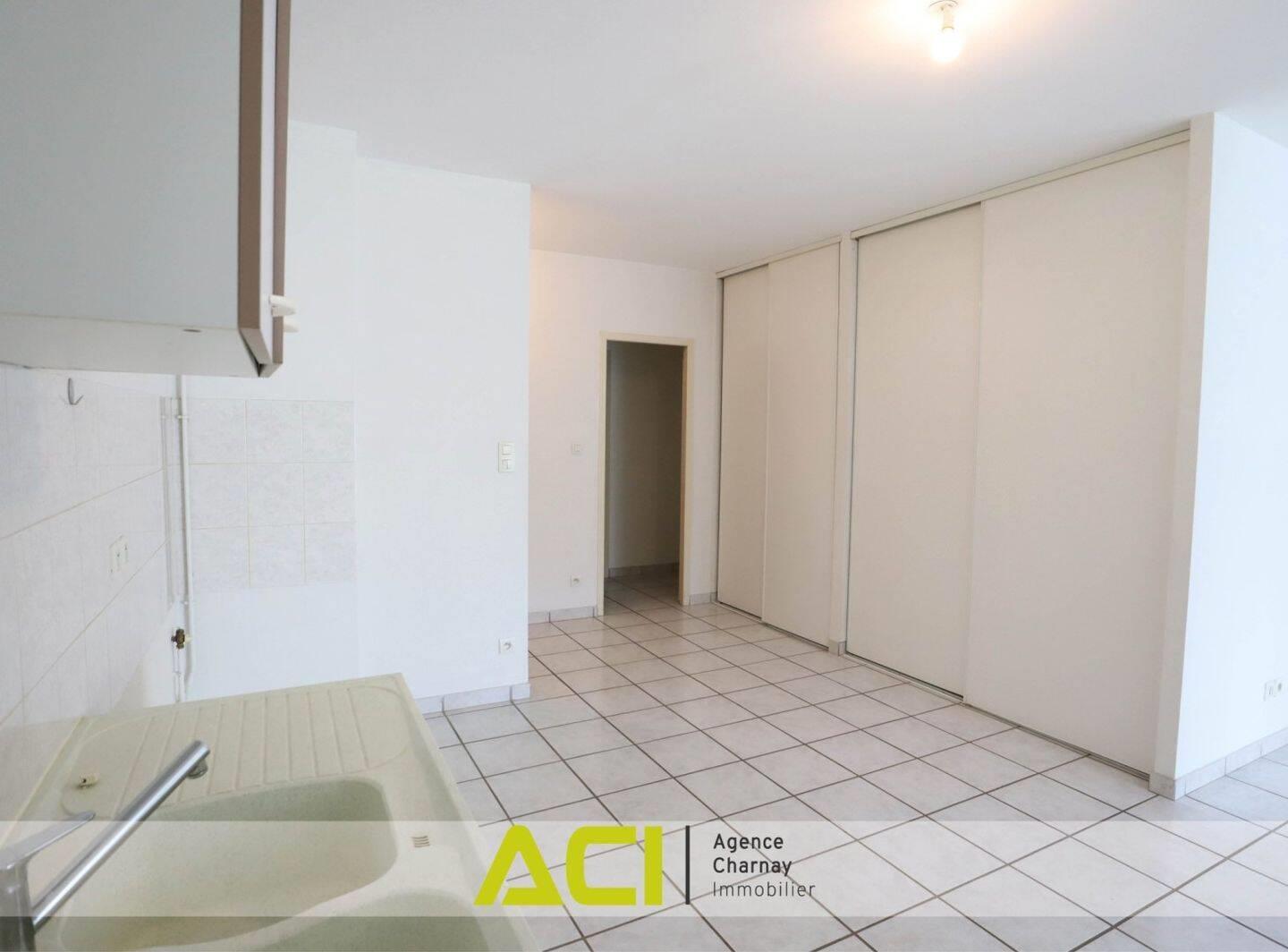 Appartement à louer, 99m², Saint-Albain