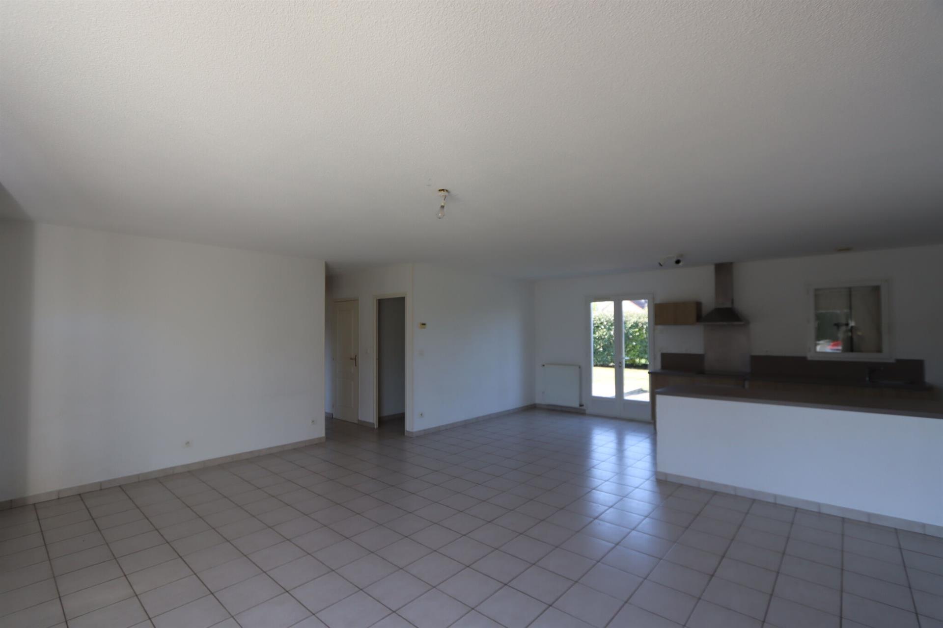 Maison à louer, 140m², Villequiers