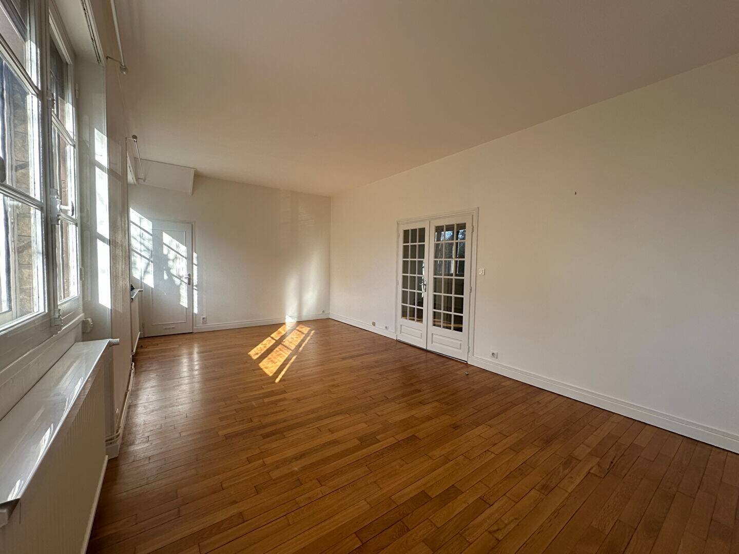 Maison à louer, 103m², Dijon