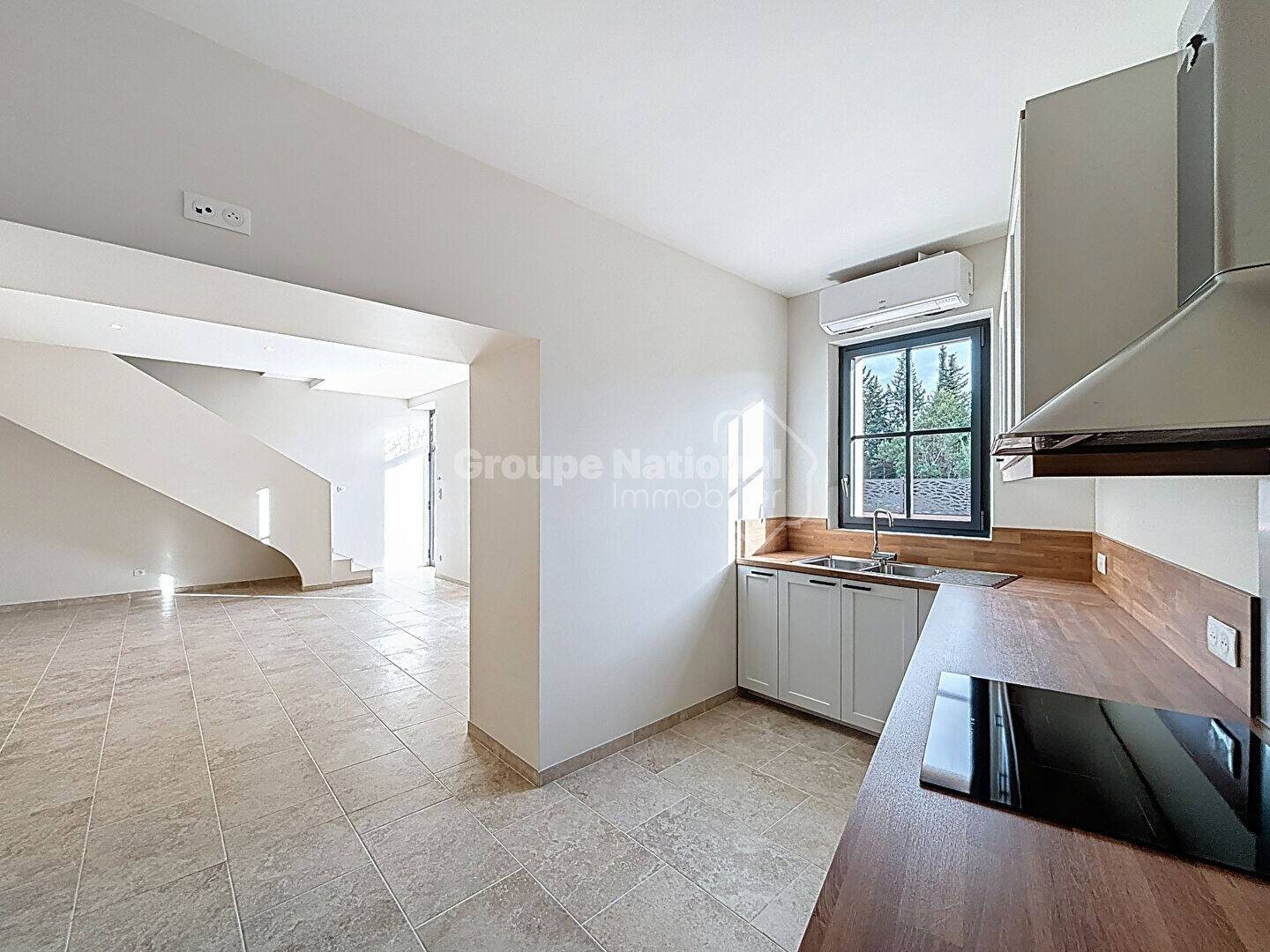 Maison à louer, 109m², Châteaurenard