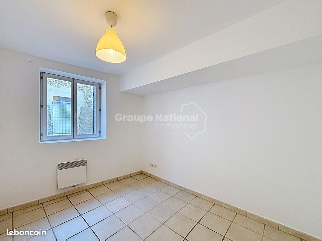 Appartement à louer, 46m², Noves