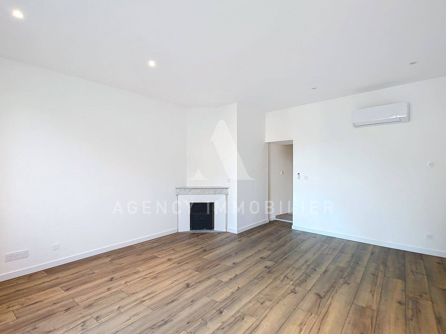 Appartement à louer, 75m², Noves