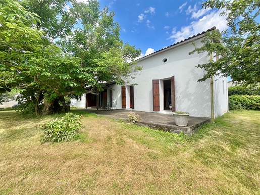 House with barn close to Villeréal