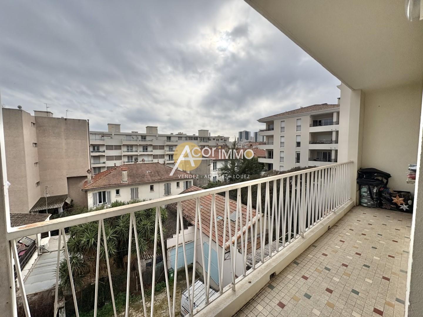 Appartement à vendre, 57m², Toulon