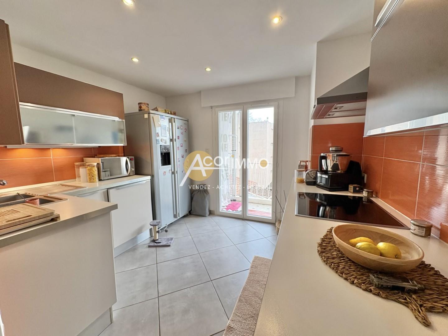 Appartement à vendre, 57m², Toulon