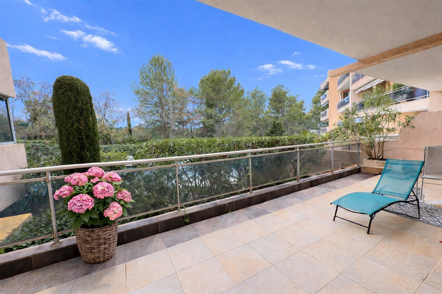 Appartement à vendre, 68m², Carnoux-en-Provence