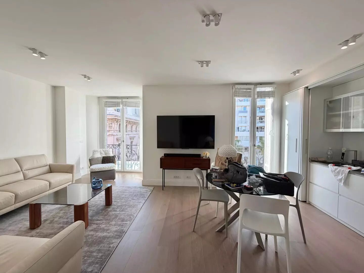 Appartement à louer, 70m², Beausoleil