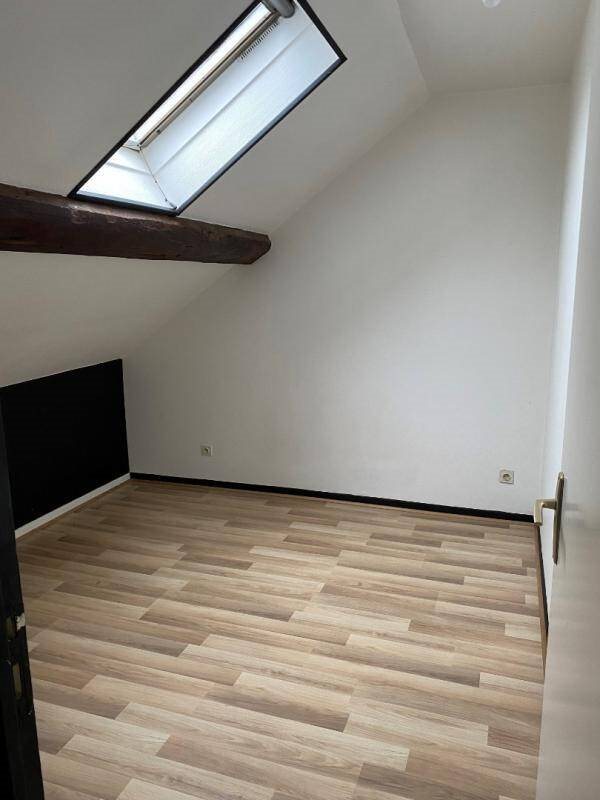 Appartement à louer, 21m², Saint-Marcel