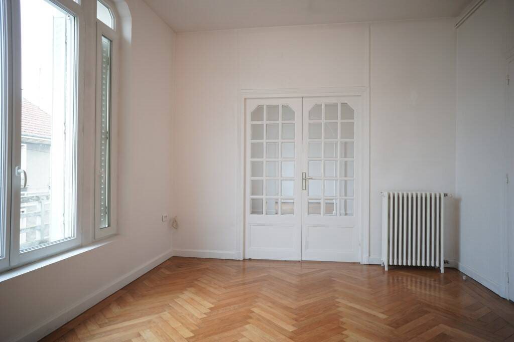 Appartement à louer, 147m², Le Creusot