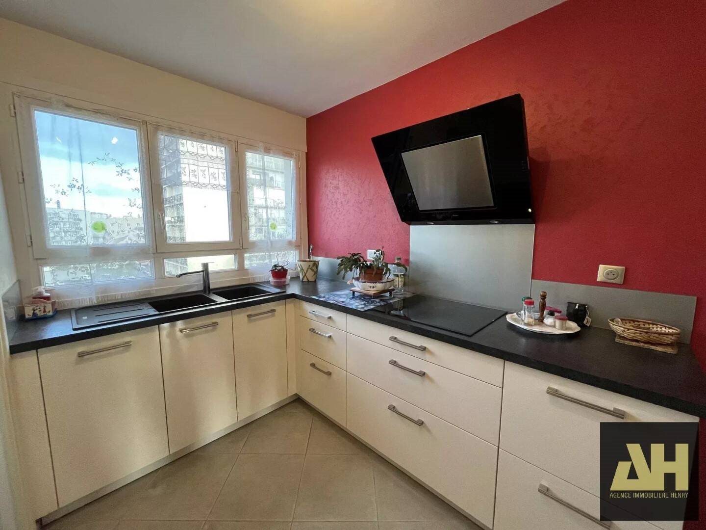 Appartement à vendre, 81m², Brest