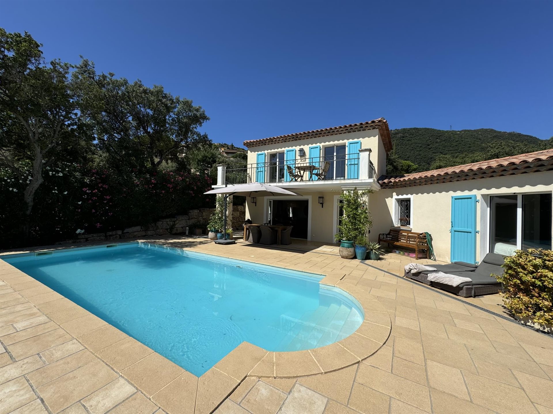 Maison à vendre, 140m², Cavalaire-sur-Mer