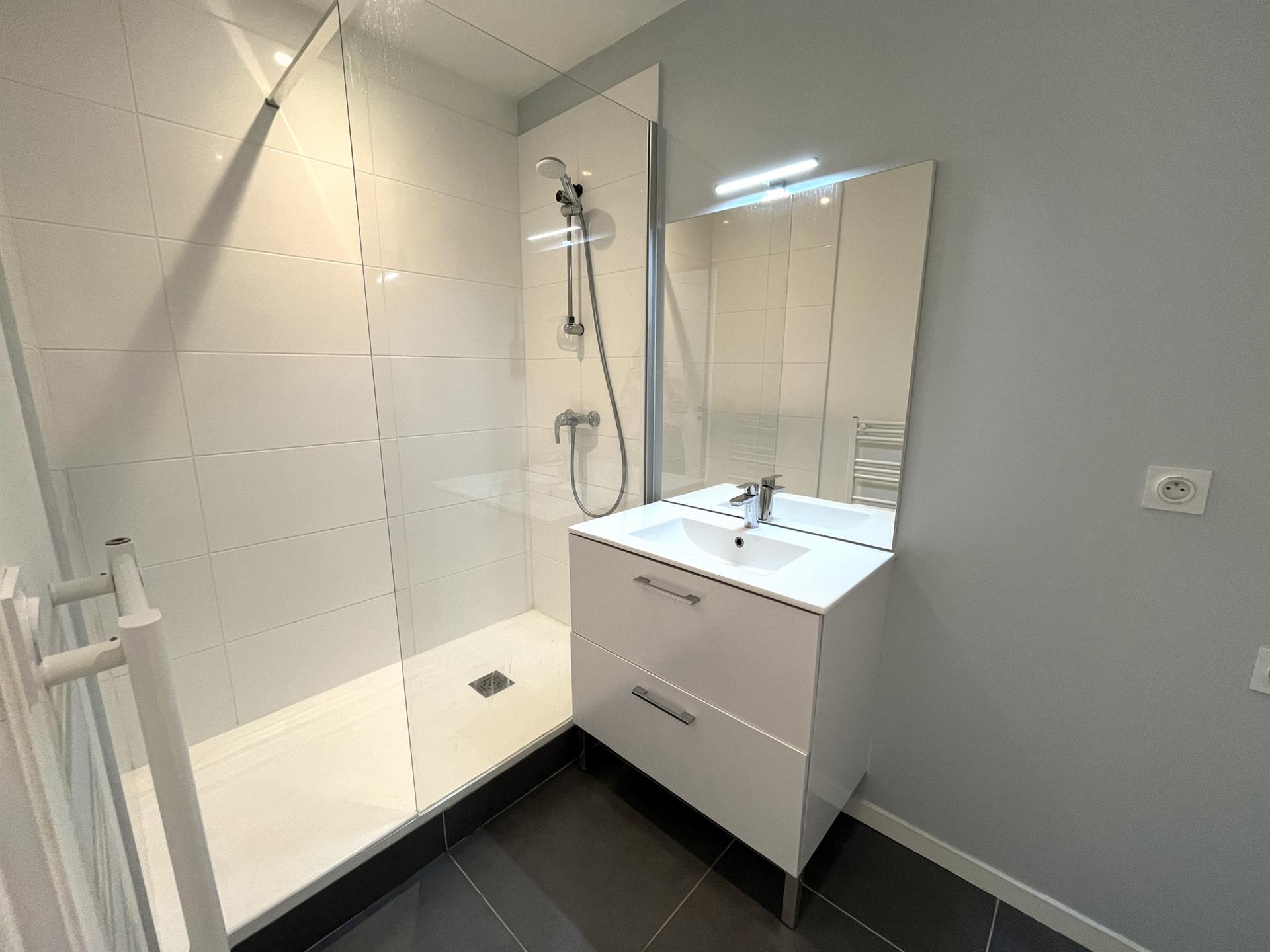 Appartement à louer, 27m², Bordeaux