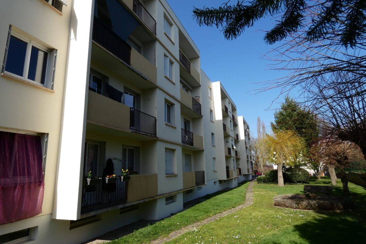 Appartement à vendre, 59m², Domérat