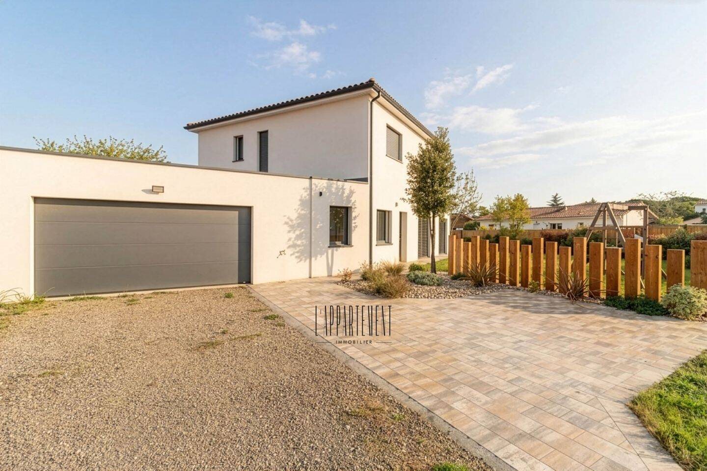 Maison à louer, 142m², Pechbonnieu