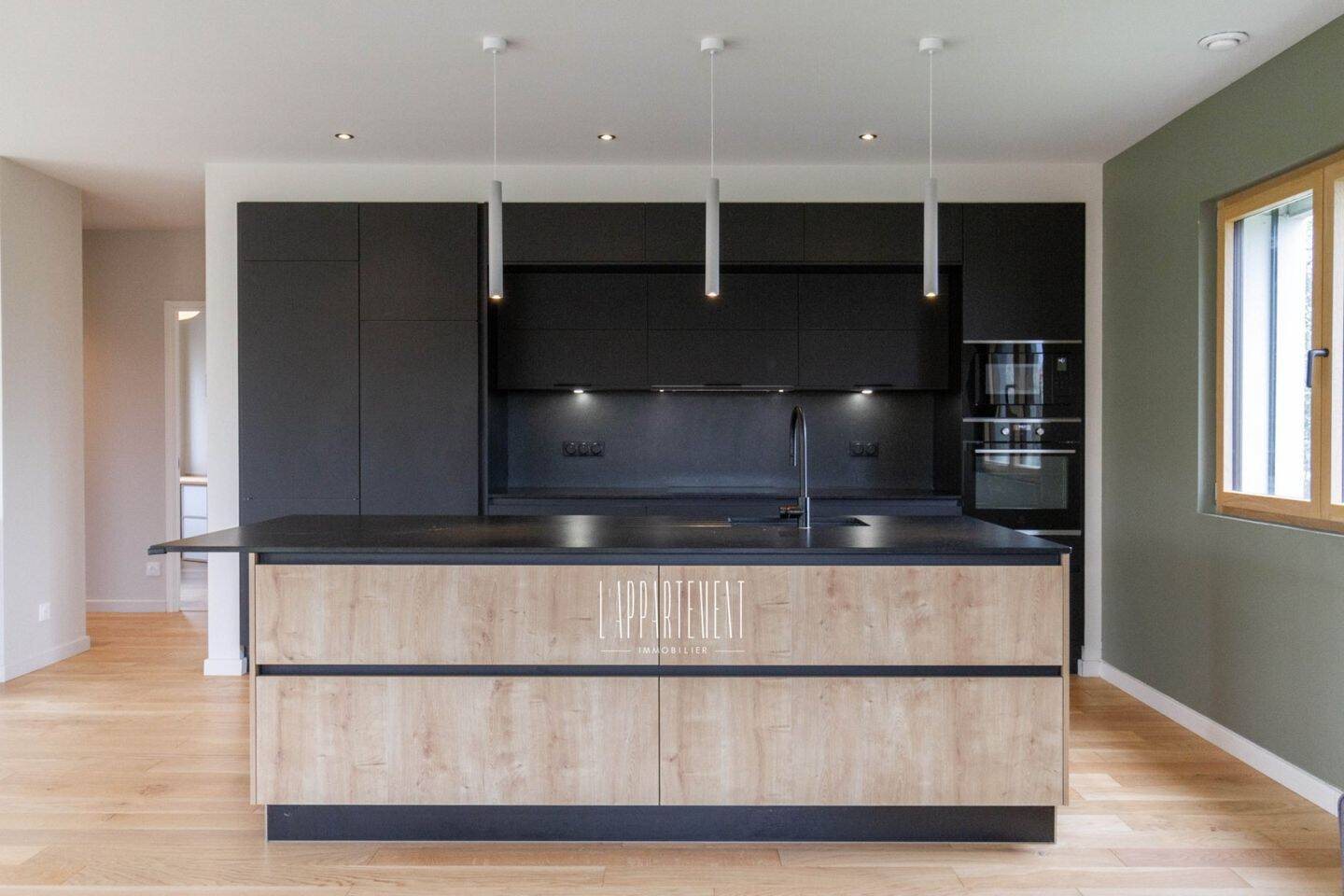 Maison à louer, 142m², Pechbonnieu