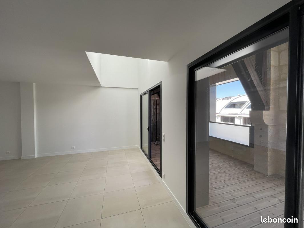 Appartement à louer, 88m², Bordeaux