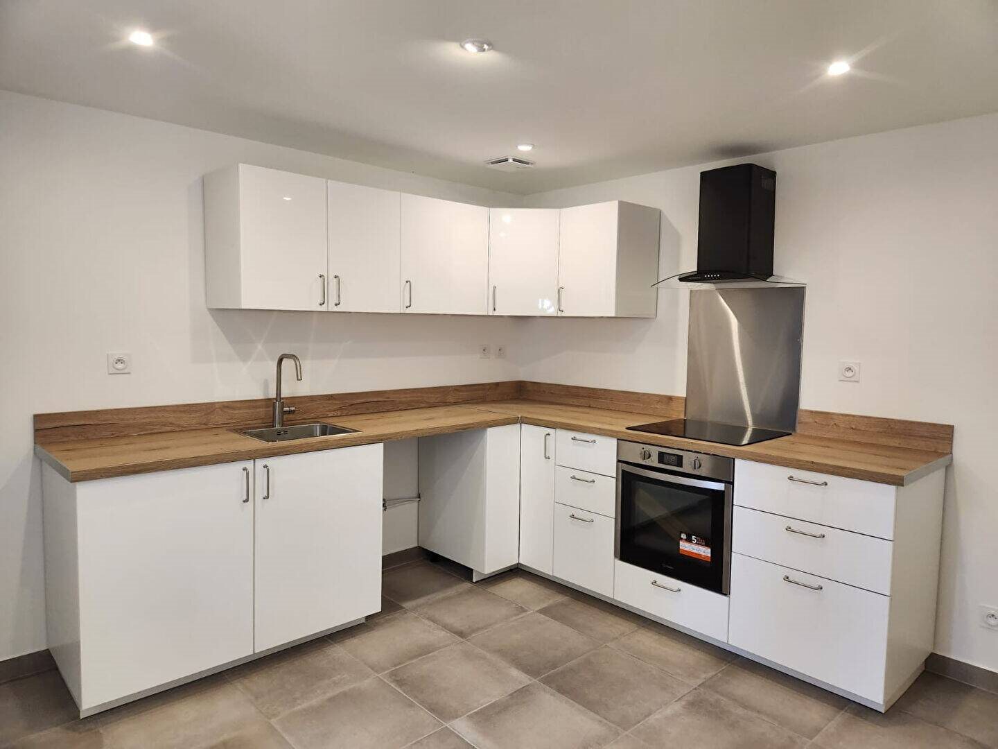 Maison à louer, 109m², Saint-Chamas