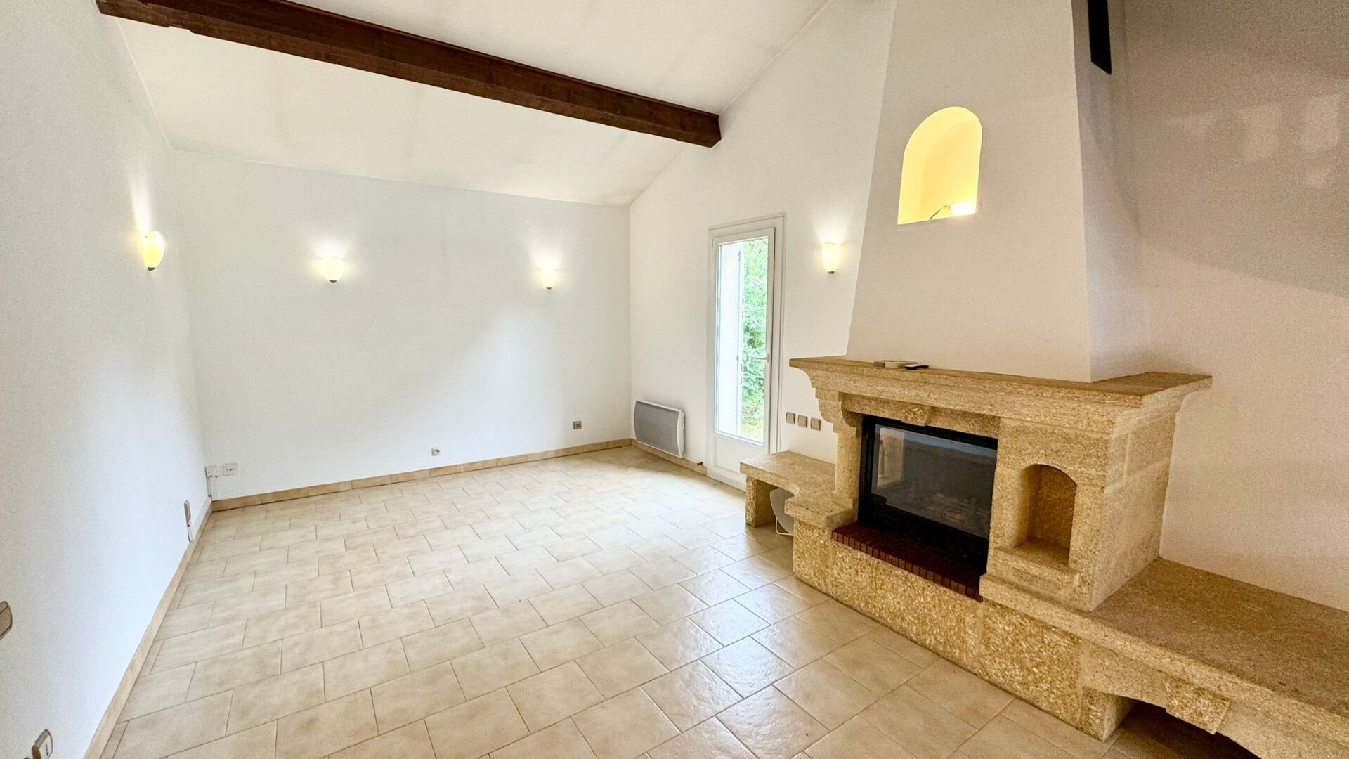 Maison à louer, 98m², Sausset-les-Pins