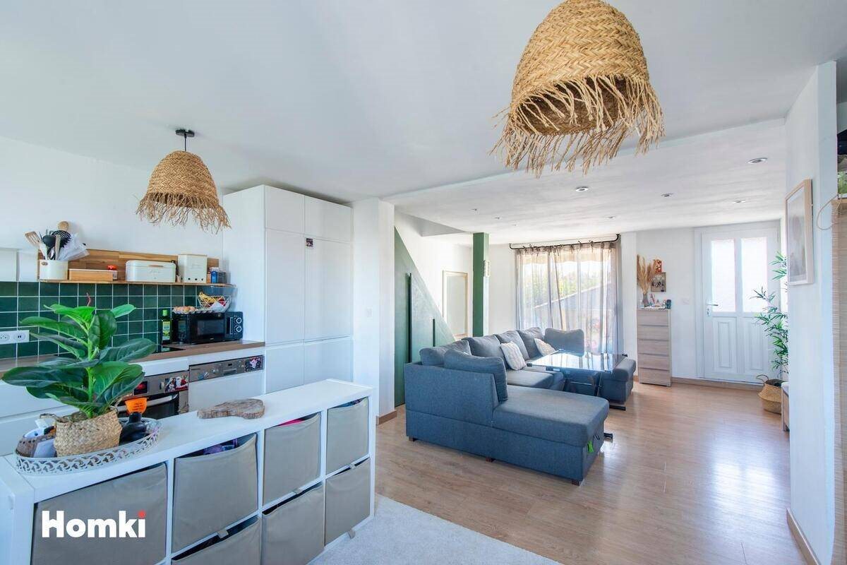 Appartement à vendre, 67m², Gignac-la-Nerthe