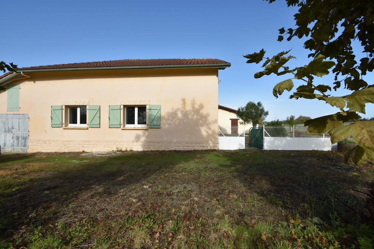 Maison à louer, 120m², Larbey