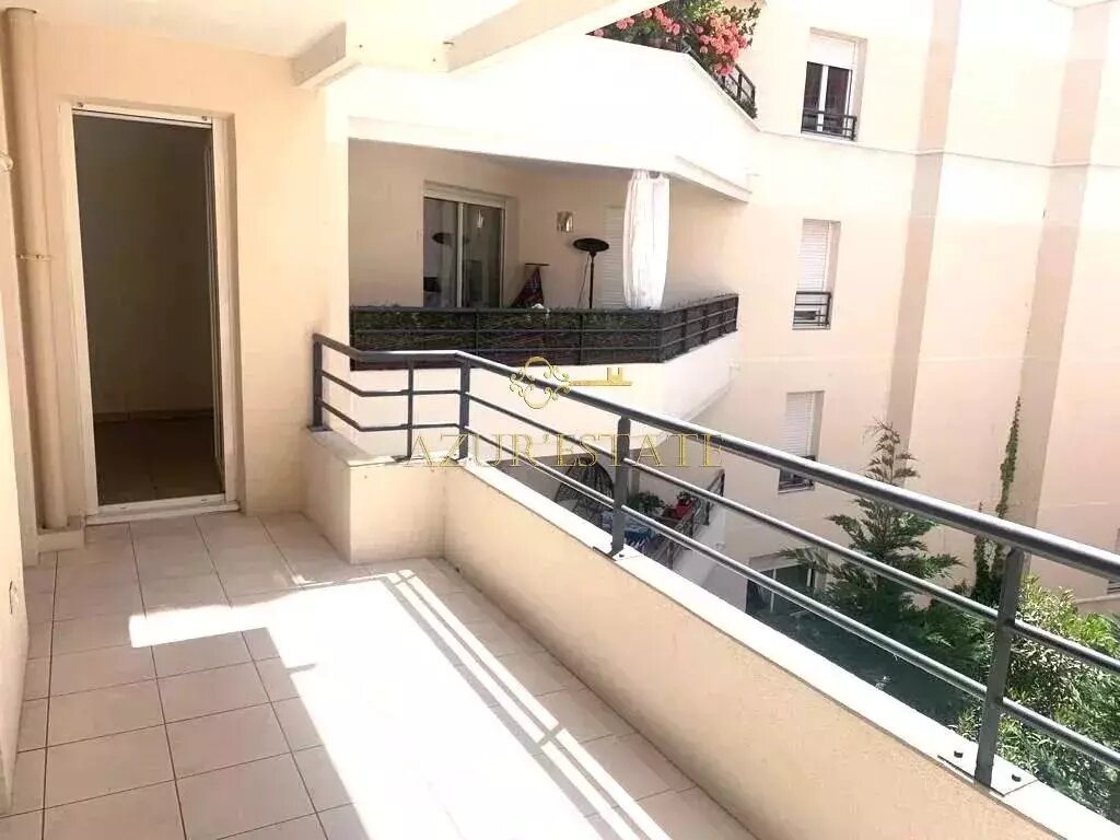 Appartement à louer, 44m², Beausoleil