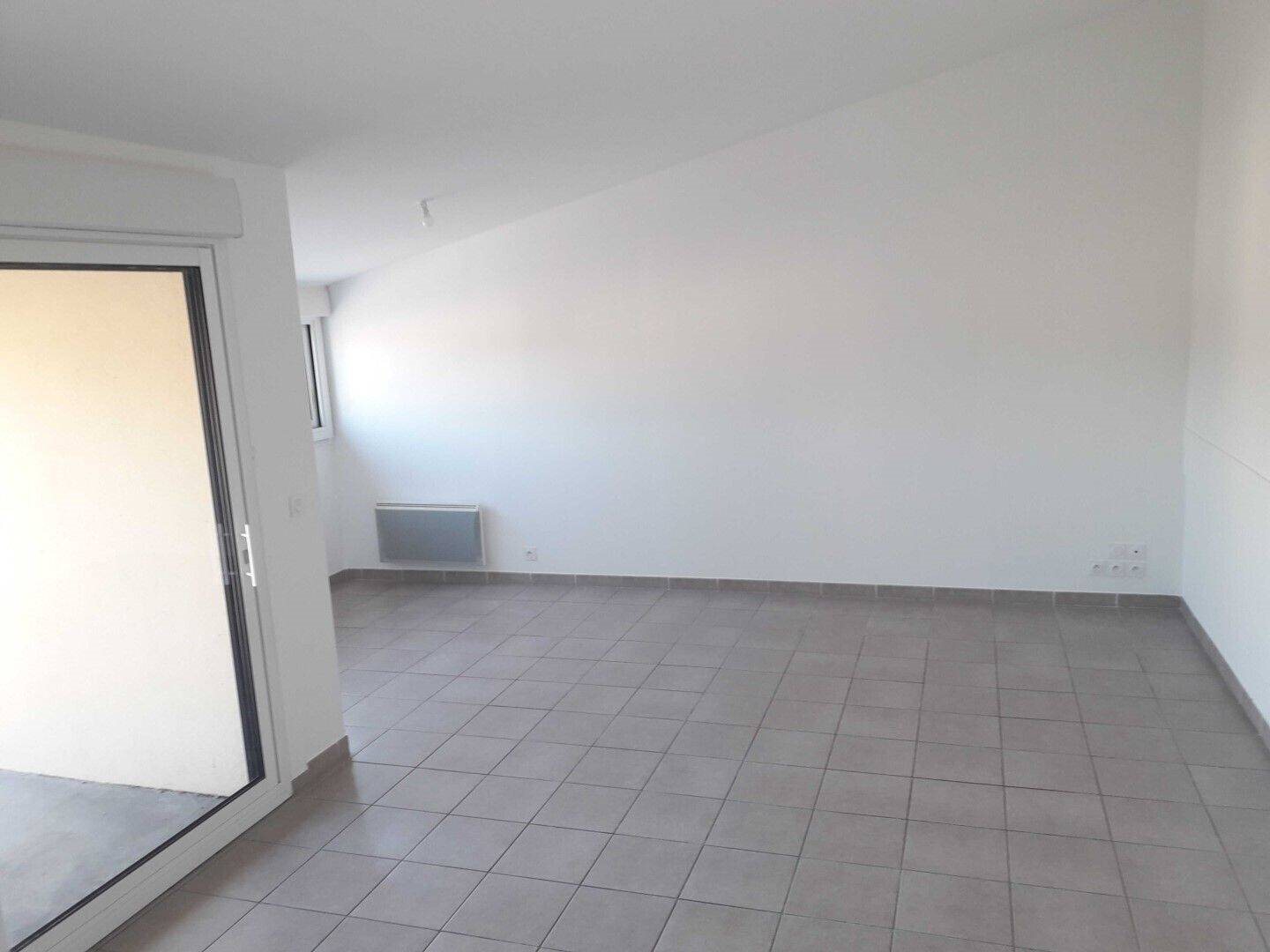 Maison à louer, 115m², Clermont-l'Hérault