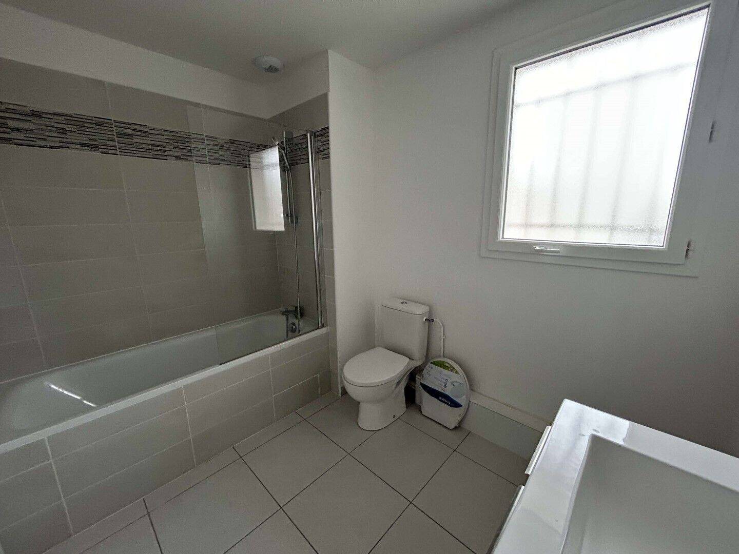 Maison à louer, 71m², Léguevin