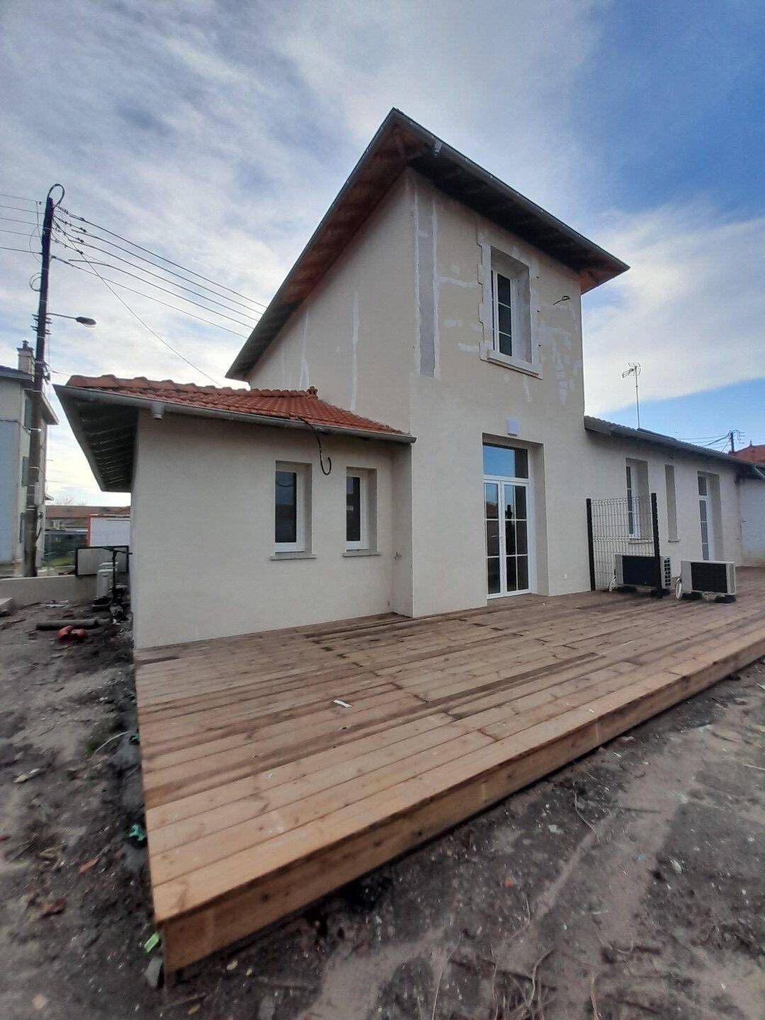 Maison à louer, 71m², Dax