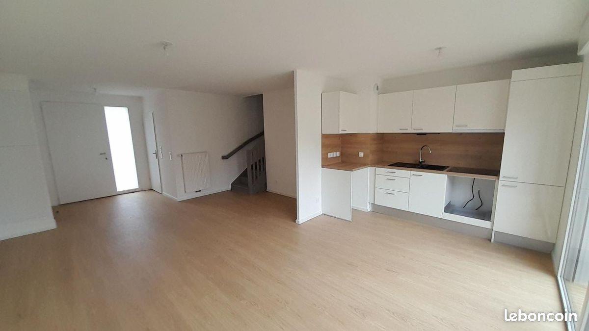 Maison à louer, 79m², Sainte-Eulalie