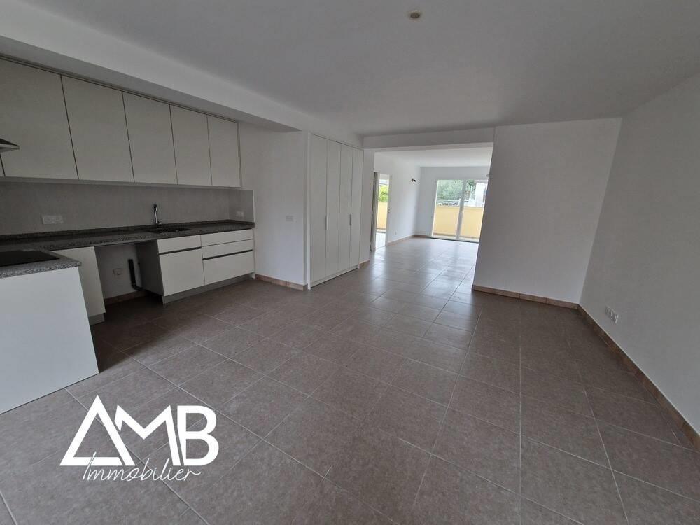 Appartement à louer, 82m², Le Gué-de-Longroi