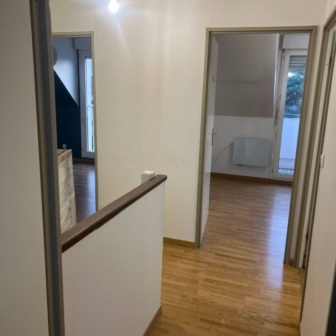 Appartement à louer, 83m², Lamorlaye