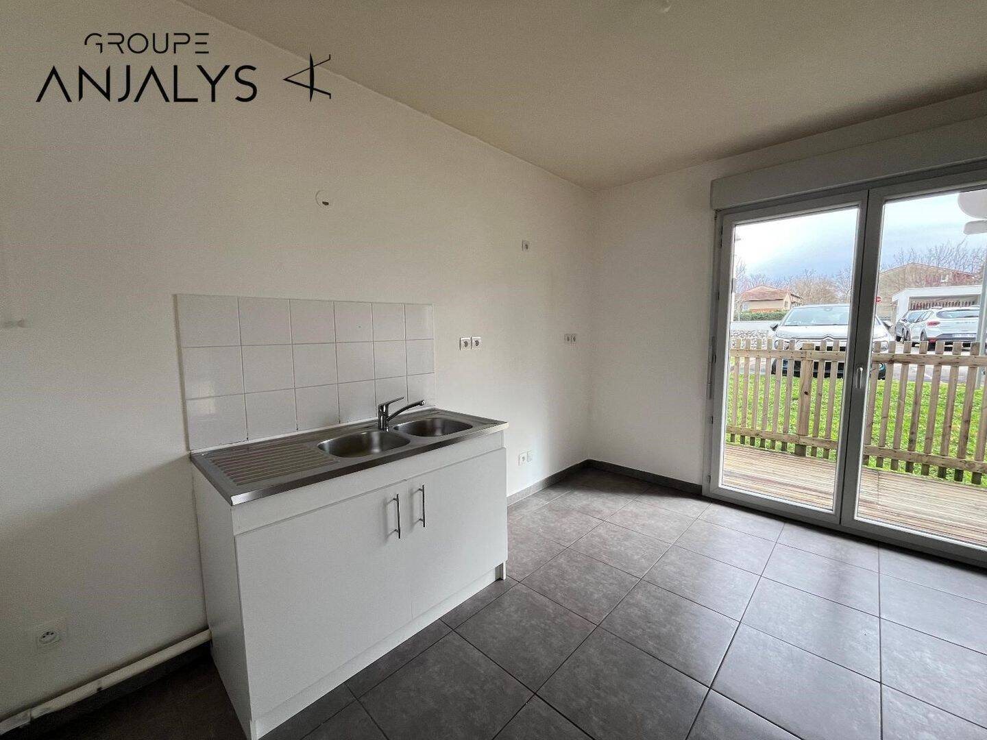 Appartement à louer, 61m², Mions
