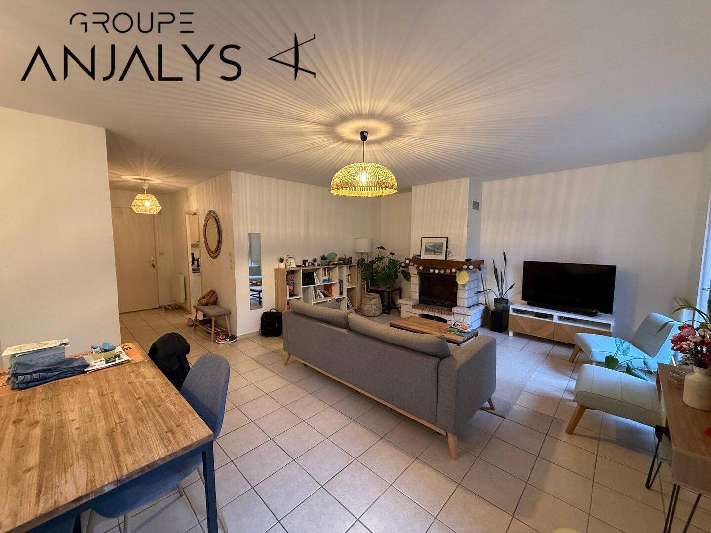 Maison à louer, 122m², Champagne-au-Mont-d'Or
