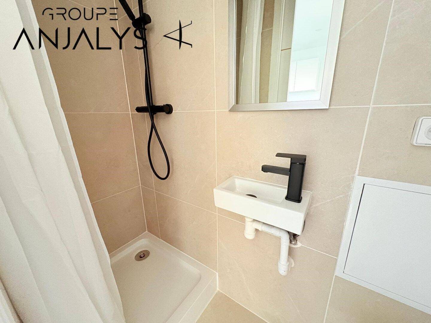 Appartement à louer, 11m², Lyon 8ème