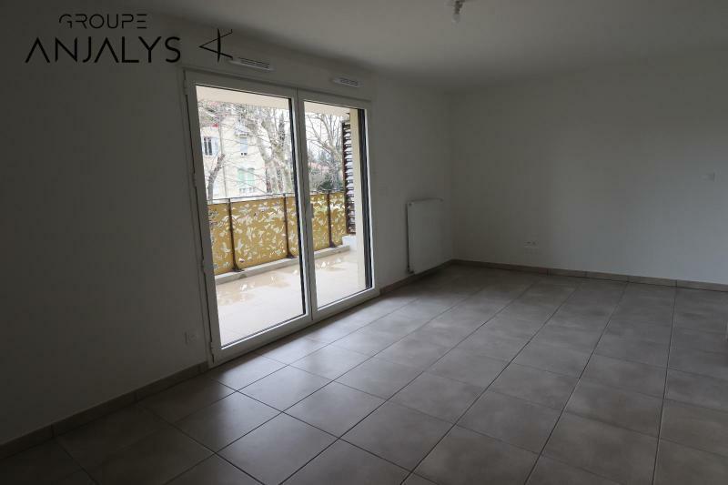 Maison à louer, 34m², Saint-Genis-Laval